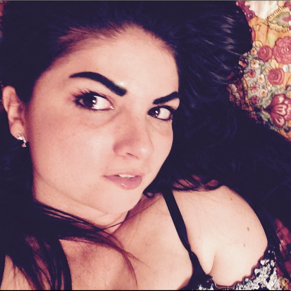 Meet your Posher, Reiko